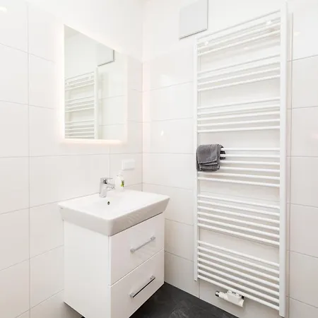Modernes Apartment in der Innenstadt Würzburg Exterior foto